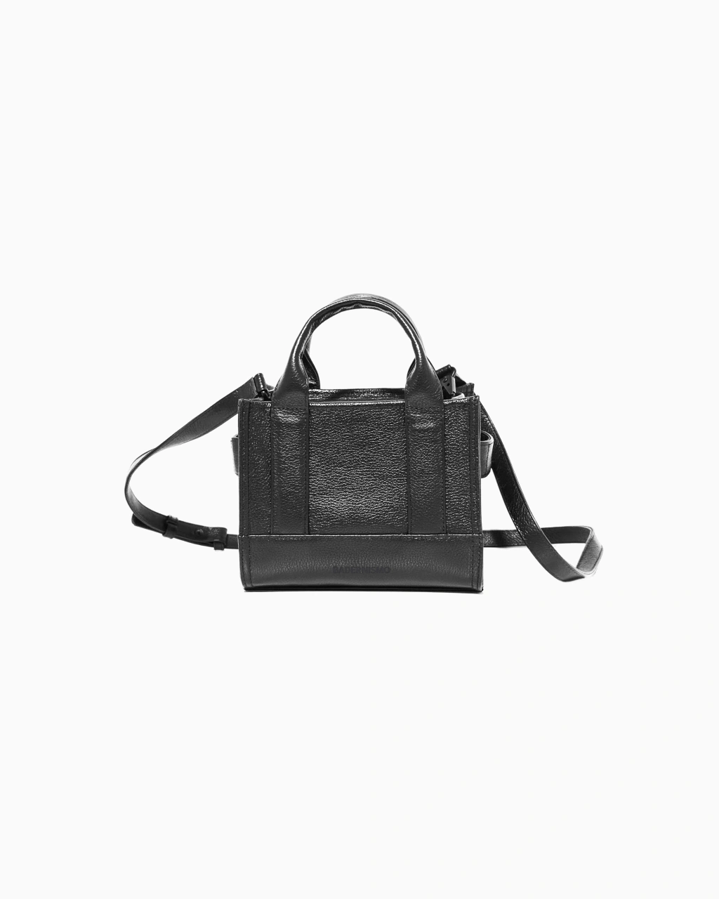 Core Tote Bag Preta, vista frontal: bolsa preta em couro com alça de mão e alça transversal.
